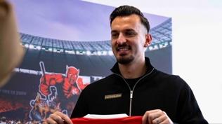 Kaiserslautern, Mergim Berisha'y� kadrosuna katt�