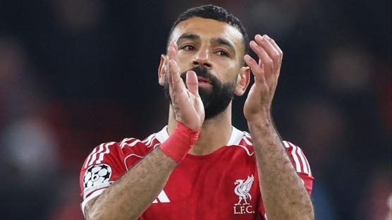 Premier Lig tarihine geçti! Salah efsaneleri geride bıraktı