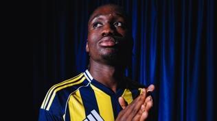 Sidiki Cherif, Fenerbah�e'nin 6. Frans�z oyuncusu oldu