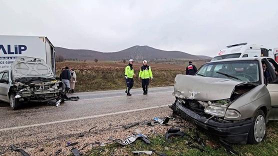 Tokat'ta trafik facias�: 1'i a��r 7 yaral�