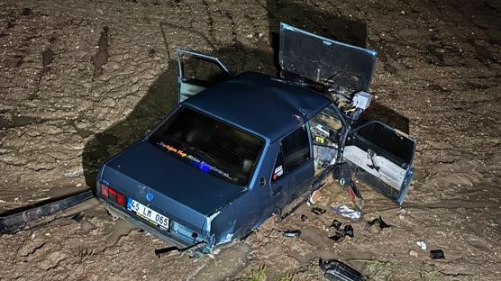 U�ak'ta feci kaza: 5 ki�i yaraland�