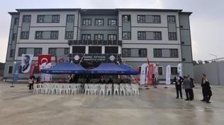 Asr�n felaketinden asr�n in�as�na: Hatay'da  225'inci okul hizmete al�nd�