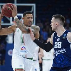 Bah�e�ehir Koleji evinde kaybetti