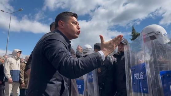 Kamu g�revlisine hakaret etmi�ti! CHP'li belediye ba�kan�na verilen ceza belli oldu