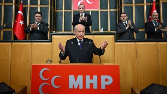 MHP Lideri Bah�eli'den �zel'e 'erken se�im' tepkisi: Tam bir siyasi ahmakl�k