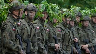 Polonya'da 'Rus casus' alarmı: Personel gözaltında