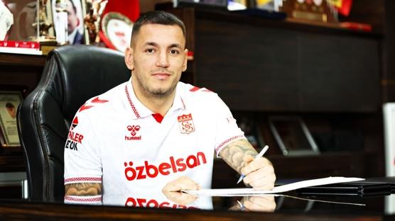 Rey Manaj yeniden Sivasspor'da