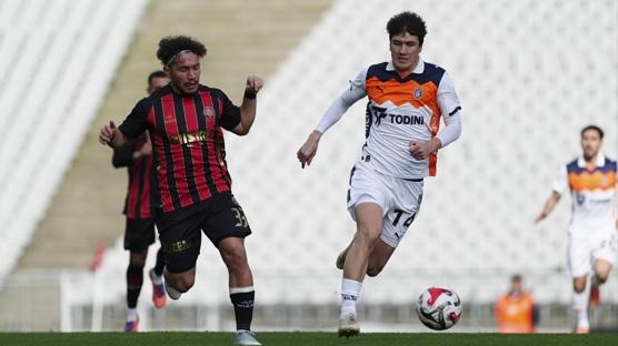 Ba�ak�ehir kupada 3 puan� 4 golle ald�