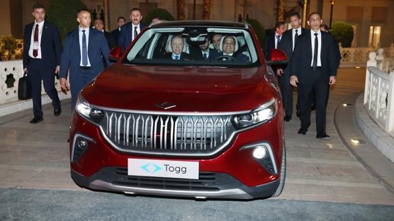 Cumhurba�kan� Erdo�an, Sisi'ye Togg hediye etti