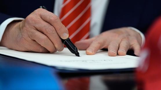 Federal h�k�metin 4 g�n s�ren k�smi kapanmas� son buldu