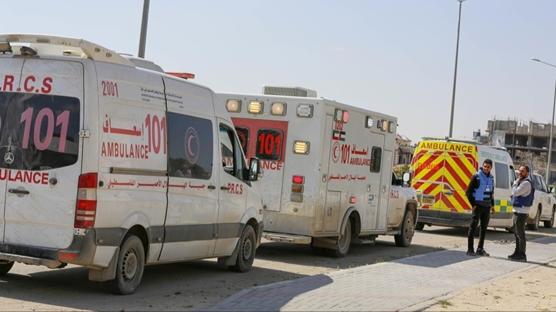 ��galci �srail tahliyeyi durdurdu! Hastalar ambulanslarda mahsur kald�