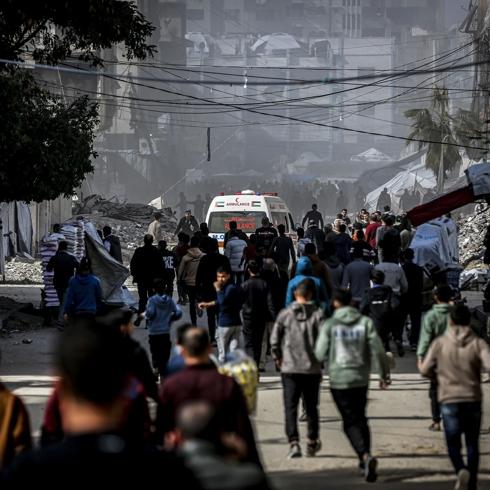 Katil �srail Gazze'ye �l�m ya�d�r�yor