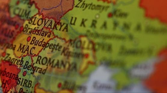 S�n�r d��� edilecekler! Ukraynal� yetkililer Macaristan'� kar��t�rd�