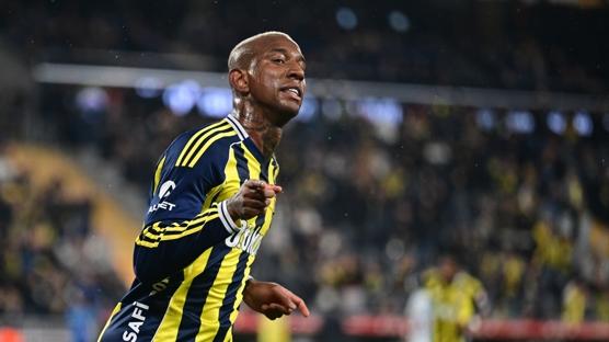Anderson Talisca gol say�s�n� 19'a y�kseltti