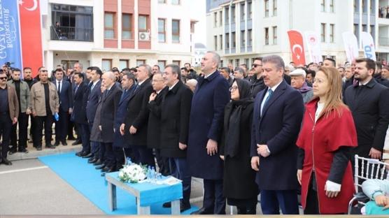 Deprem b�lgesine rekor yat�r�m! 90 milyar dolarl�k kaynak kullan�ld�