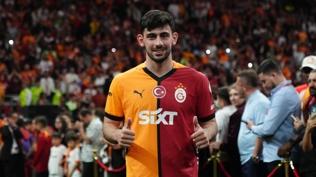 Galatasaray'da Yusuf Demir ile yollar ayr�ld�