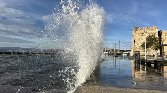 Meteoroloji uyard�: Kuvvetli r�zgar ve f�rt�na geliyor