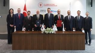 TPAO d�nya deviyle imzay� att�! Ortak petrol ve gaz aranacak