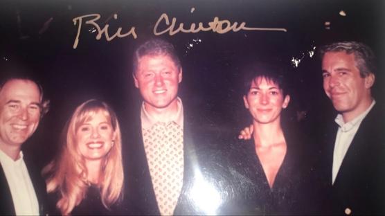 Trump'tan Clinton ��k���! Epstein soru�turmas�ndan rahats�z oldu