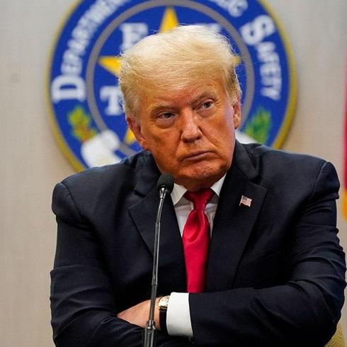 Trump'tan Davos ��k���: Hayat�mda g�rd���m en sa�ma davetti