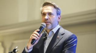 Bakan Bayraktar, asr�n felaketinde yitirilen canlar� and�