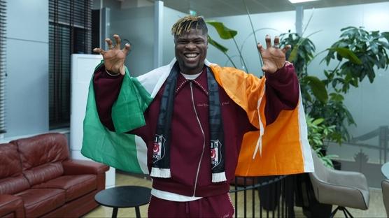 Be�ikta�, Agbadou'yu duyurdu!