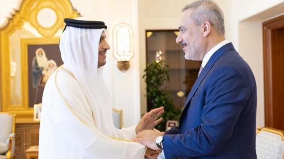 B�lgesel geli�meler masada: Bakan Fidan, Katarl� mevkida��yla g�r��t�