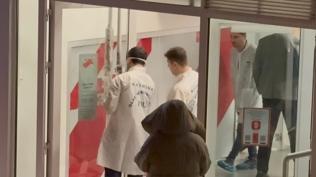 Fatih'te trajikomik soygun: 112 bin liran�n yar�s�ndan fazlas�n� ka�arken d���rd�