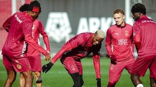 Galatasaray, �aykur Rizespor s�nav�na haz�rlan�yor