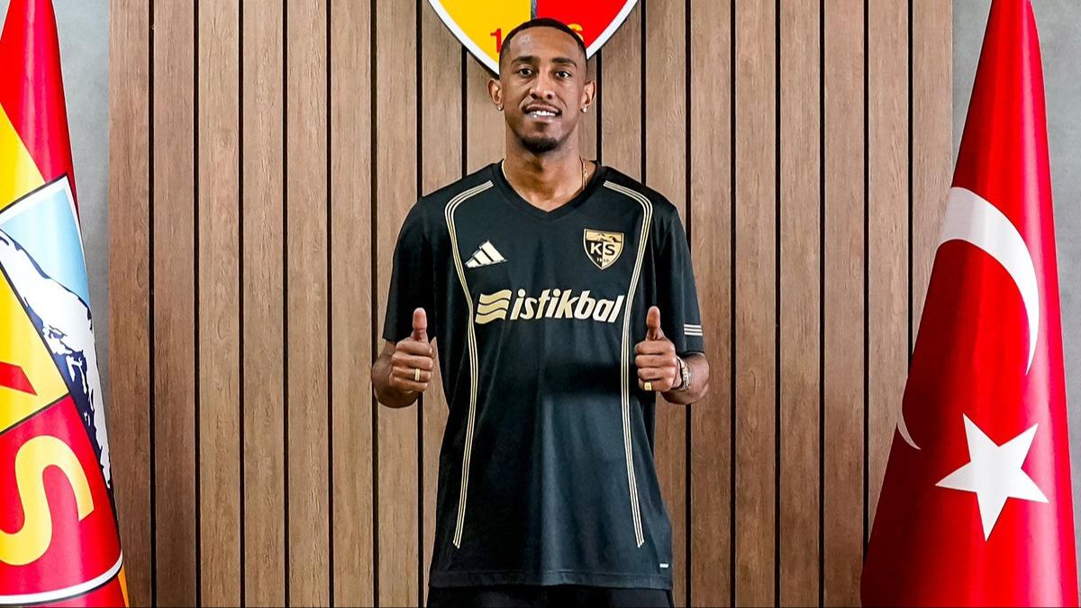 Kayserispor, Joshua Brenet'i kadrosuna katt�