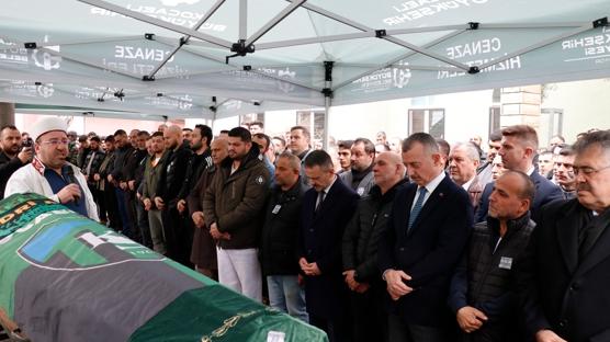 Kocaelispor-Be�ikta� ma��nda ya�am�n� yitiren taraftar defnedildi