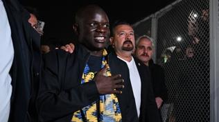 F.Bah�e'de transfer hareketli ge�ti