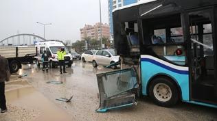 Hatay'da faciadan d�n�ld�: Otob�steki yolcular hastaneye kald�r�ld�