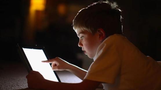 Bakan G�kta�'tan ailelere sosyal medya uyar�s�... 'Hep birlikte dur diyelim'