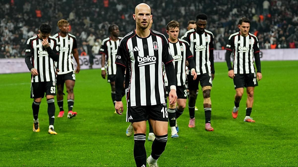 Be�ikta�, evinde 5. kez puan kaybetti