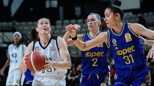 Fenerbah�e Opet, derbide Be�ikta� BOA'y� farkl� ge�ti