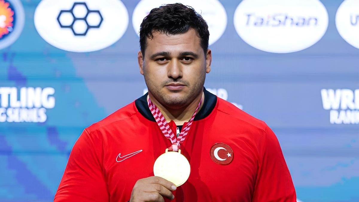 610 g�n sonra mindere geri d�nd�! R�za Kayaalp'ten alt�n madalya