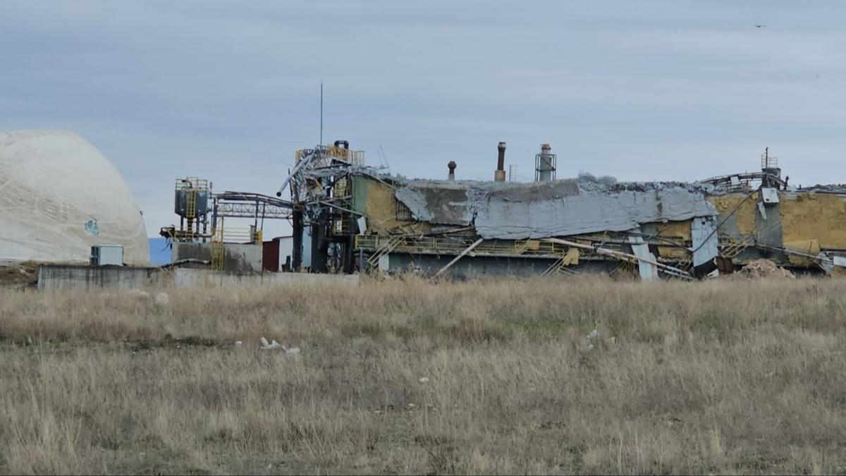 Afyonkarahisar'da kat� at�k tesisinde patlama