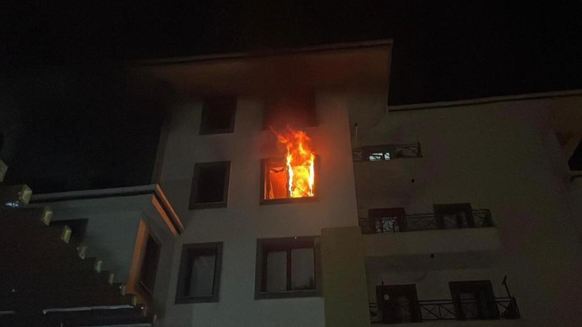 Annesine k�z�p daireyi ate�e verdi! 2'si �ocuk 10 ki�i hastanelik oldu