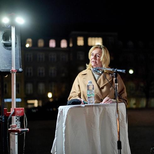 Avrupa'da istifa dalgas� b�y�yor... Epstein ba�lant�l� b�y�kel�i g�revinden ayr�ld�