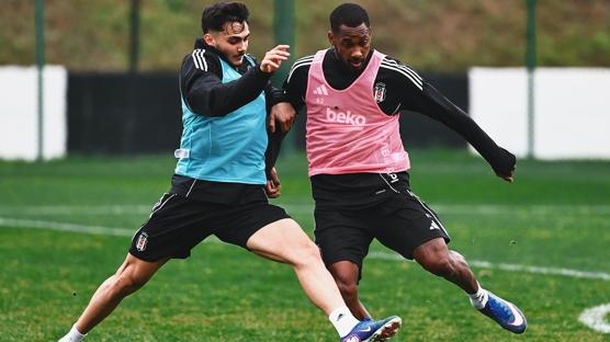 Be�ikta�'ta Ba�ak�ehir mesaisi ba�lad�