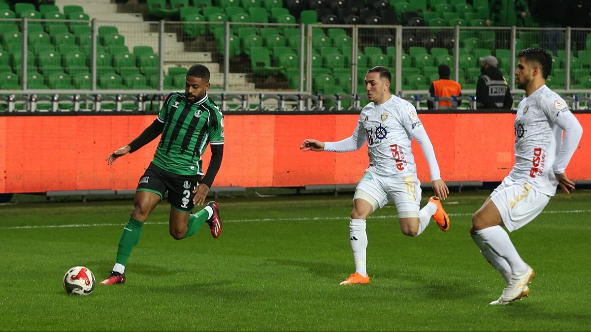 Erzurumspor FK, Sakarya deplasman�nda tek golle kazand�