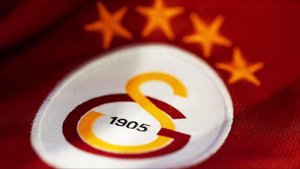 �ddialar sonras� Galatasaray y�netiminde istifa
