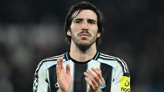 Manchester United'�n plan� belli oldu! Casemiro'nun yerine Sandro Tonali