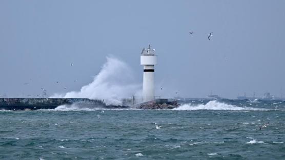 Meteorolojiden denizler i�in f�rt�na uyar�s�