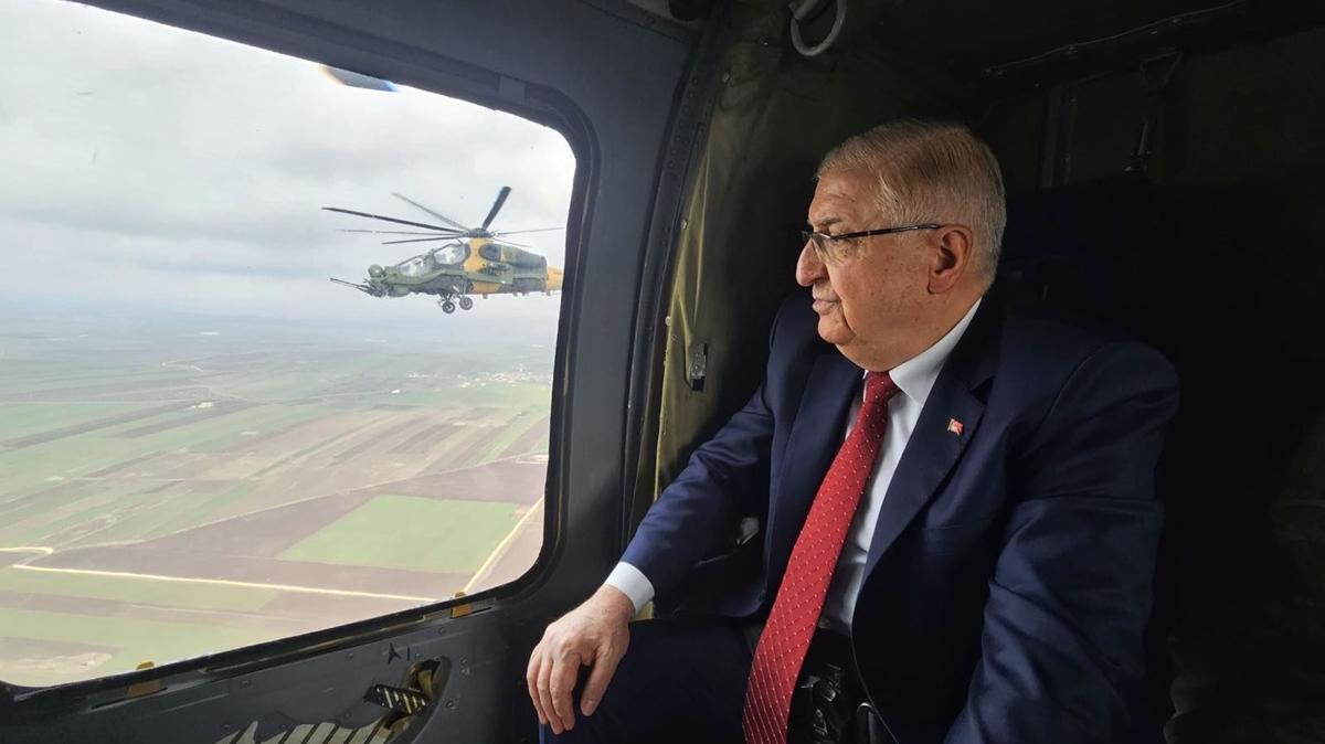 Bakan G�ler s�n�rda! Kilis'te kritik ziyaret