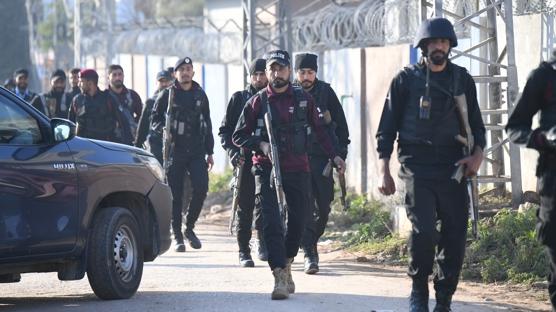 Pakistan'daki ter�r sald�r�s�nda can kayb� artt�