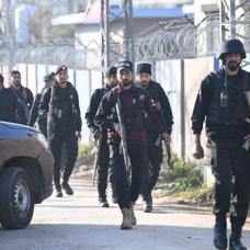 Pakistan'daki ter�r sald�r�s�nda can kayb� artt�