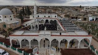 T�rkiye'den Suriye'ye vefa eli: �mer bin Abd�laziz T�rbesi restore edildi