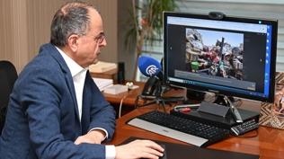 Nuh Albayrak, 'Y�l�n Kareleri' oylamas�na kat�ld�